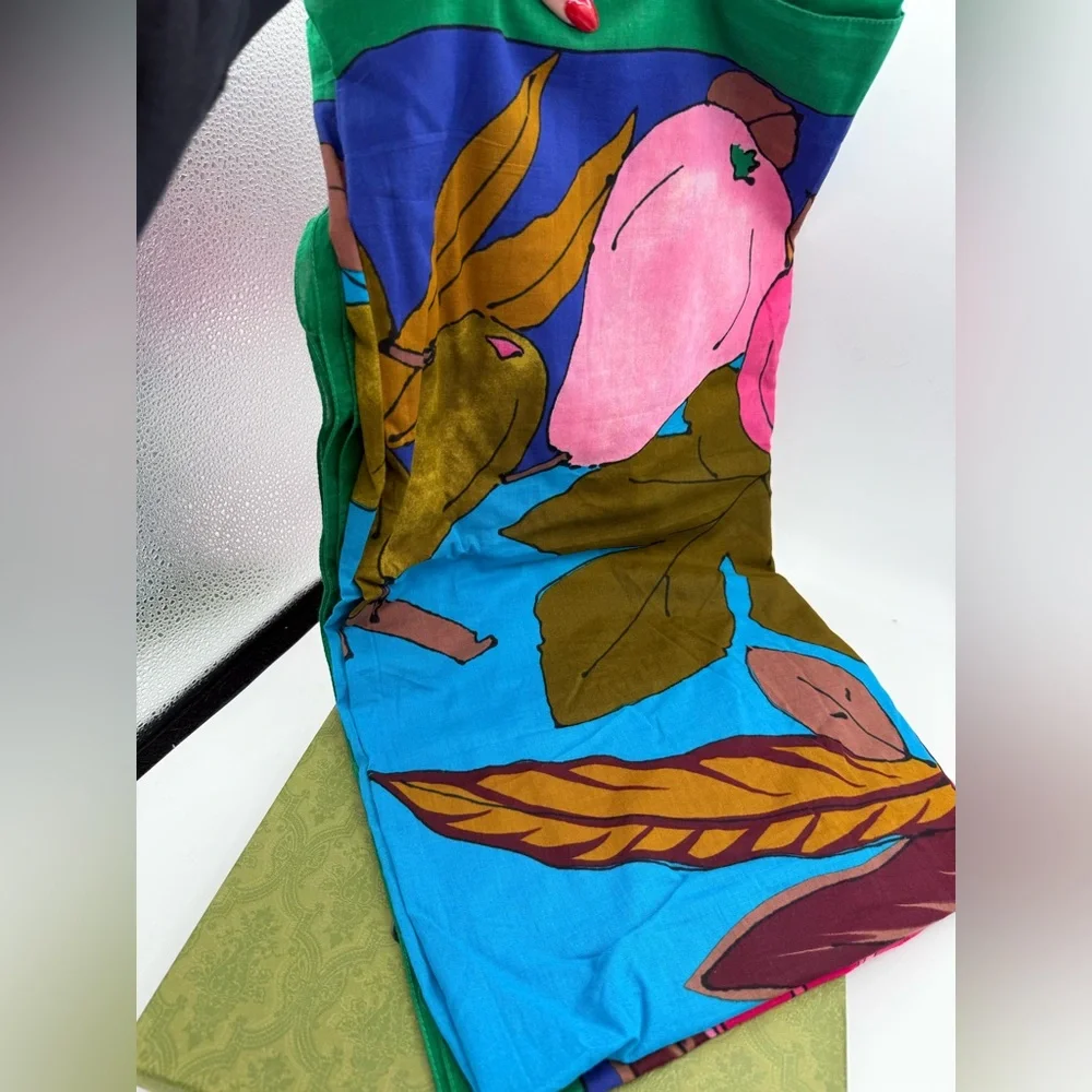 Gucci Extra Large Tropical Scarf/Wrap - Picture 2 of 6